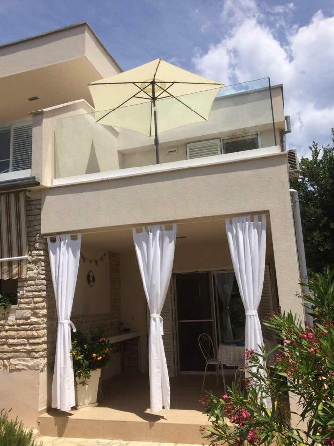 Apartment Marina Silba Luaran gambar