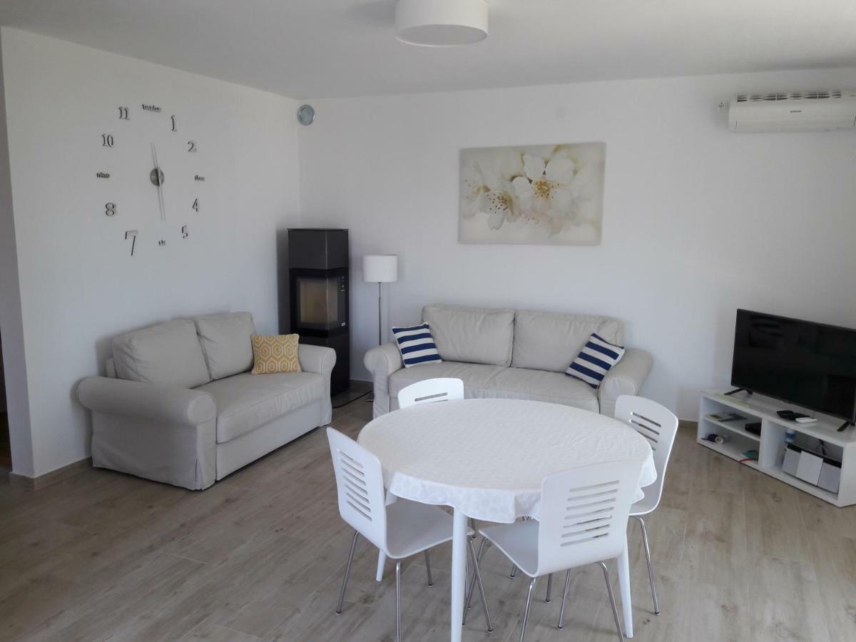 Apartment Marina Silba Luaran gambar